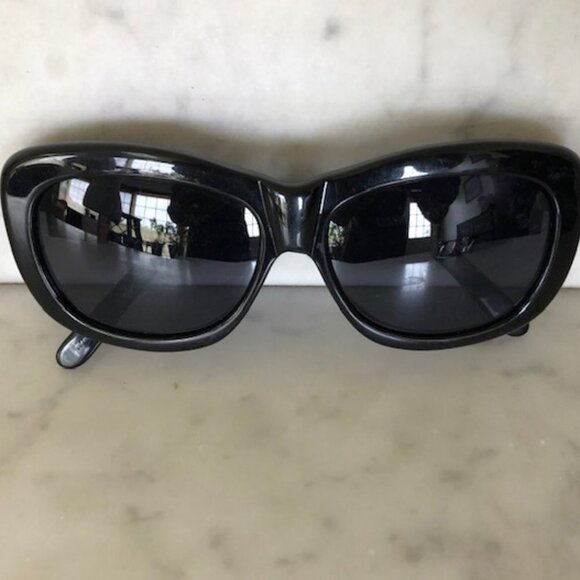 CHERYL SHUMAN Cat Eye Vintage Jacqueline Black Sunglasses Eyewear